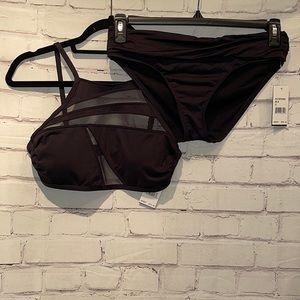 NWT- Kenneth Cole 2 pc bathing suit SIZE SMALL